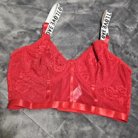 Red Lace Bralette - Picture 1 of 6